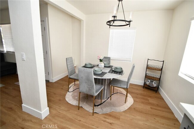 Building Photo - 4028 4026 W 160 Street Unit