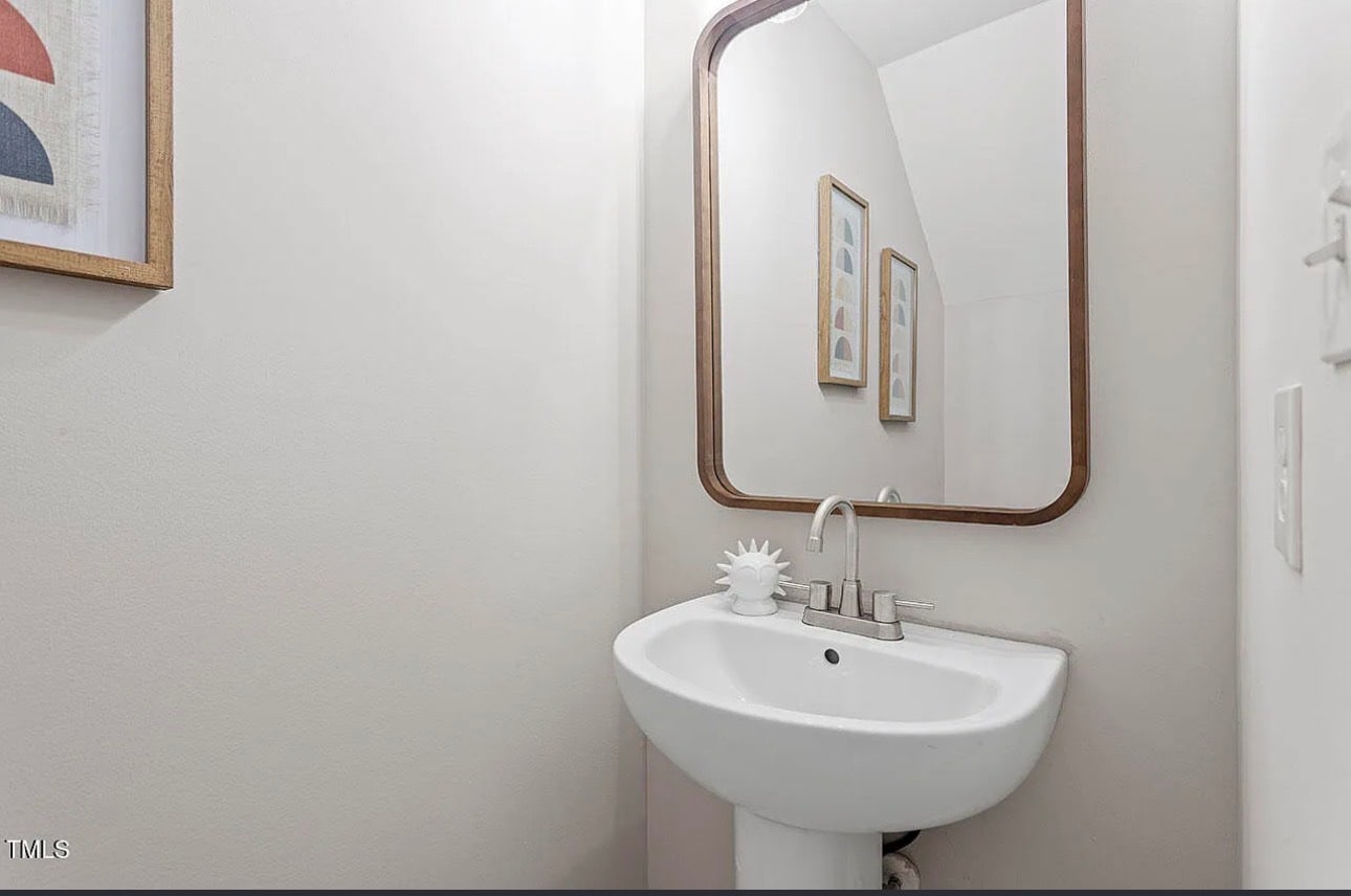 Building Photo - 5340 Big Bass Dr