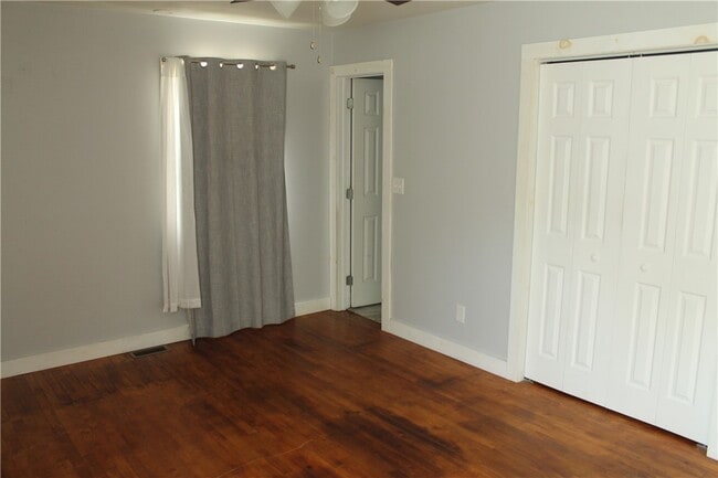 Building Photo - 441 Chambers Rd
