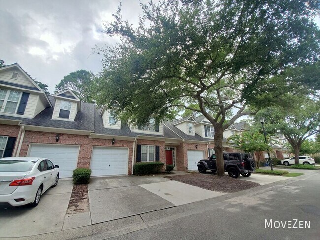 Building Photo - 5006 Carleton Dr