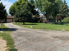 Building Photo - 3701 E Waterloo Rd