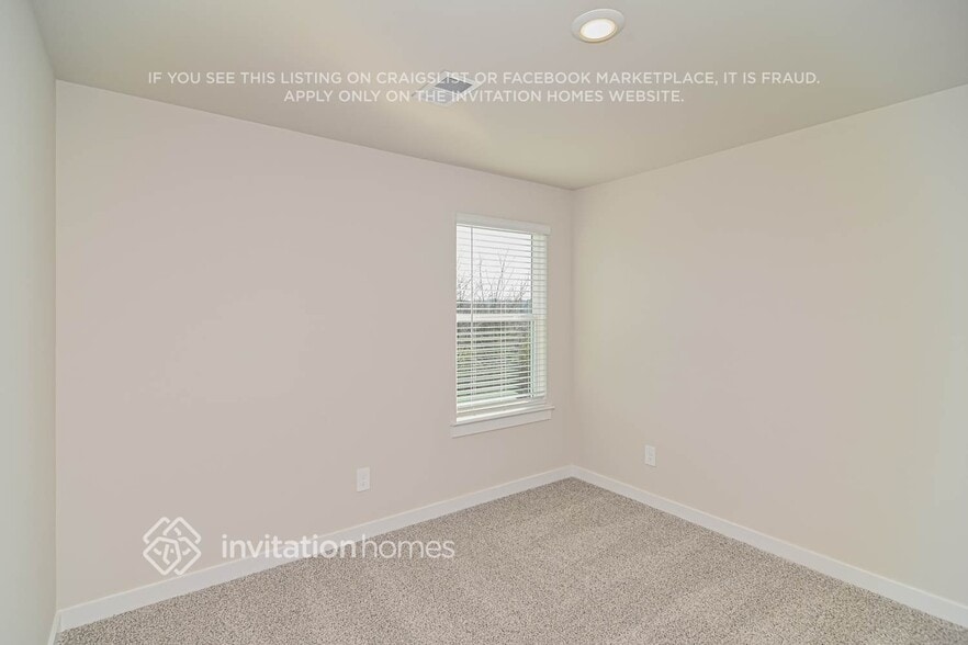 Building Photo - 1211 Bluffton Cir