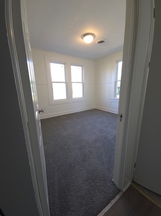 Building Photo - 804 Branton Ave