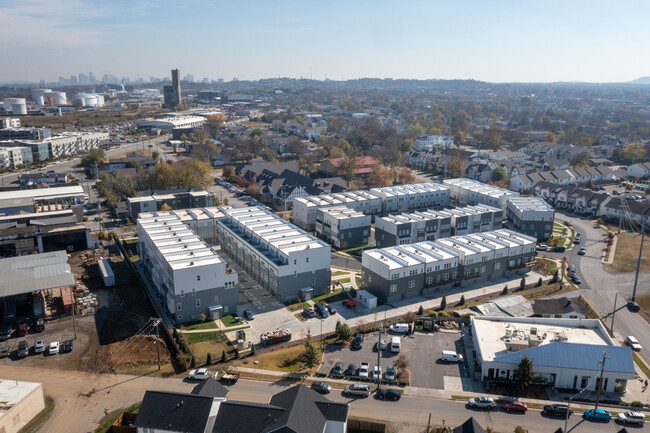 Building Photo - 2072 Edison Park Ln