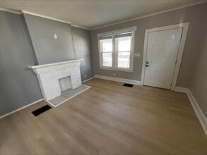 Building Photo - 2745 Steele Ave