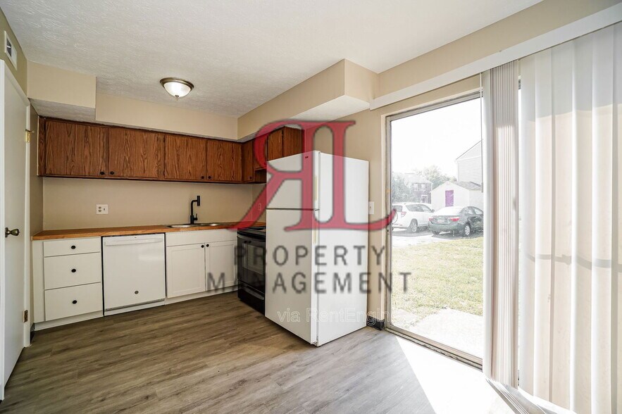 Building Photo - 1467 Worthington Row Dr