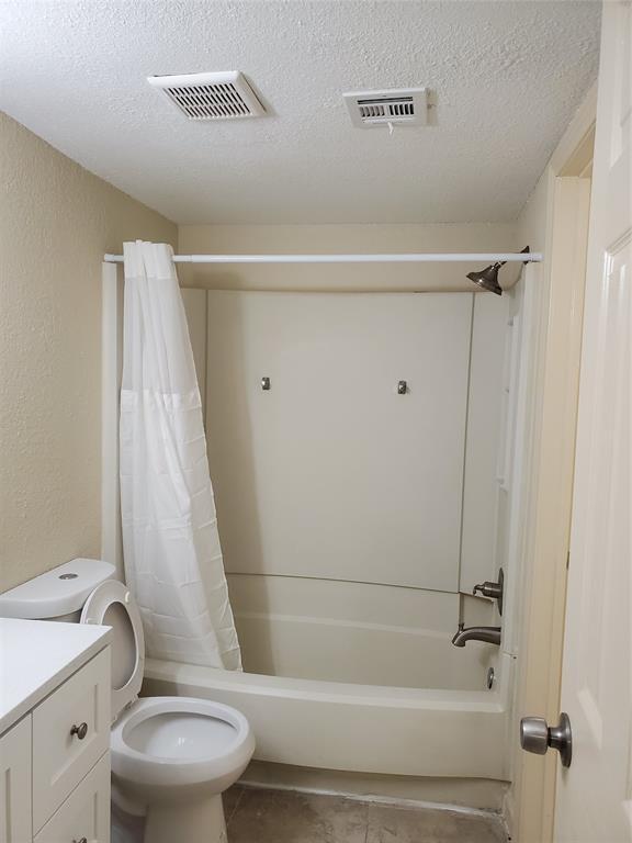 Building Photo - 12235 Sandpiper Dr