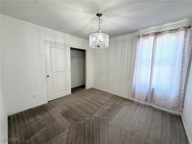 Building Photo - 1317 Hopespring Loop Ave