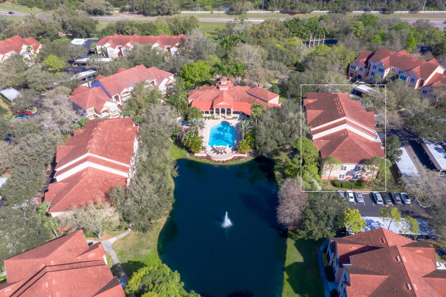 Building Photo - 4174 Central Sarasota Pky