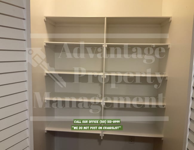 Building Photo - 3 Wallace Dr