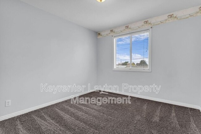 Building Photo - 2339 Lindsay Wood Ln