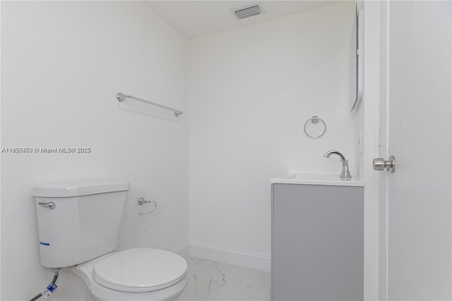 Building Photo - $2,100MONTHLY;8740 N SHERMAN CIR. #408 MIR...