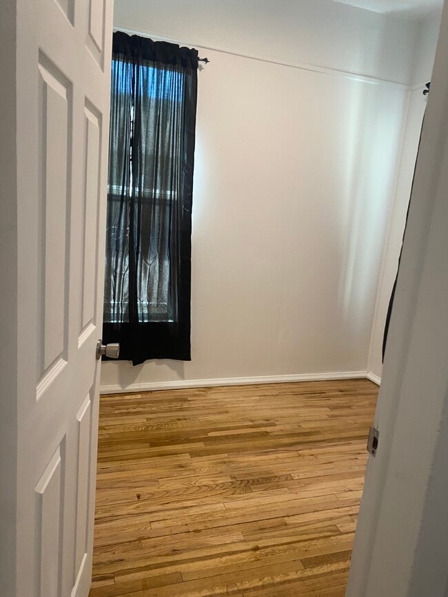 Building Photo - 215 Colorado Ave