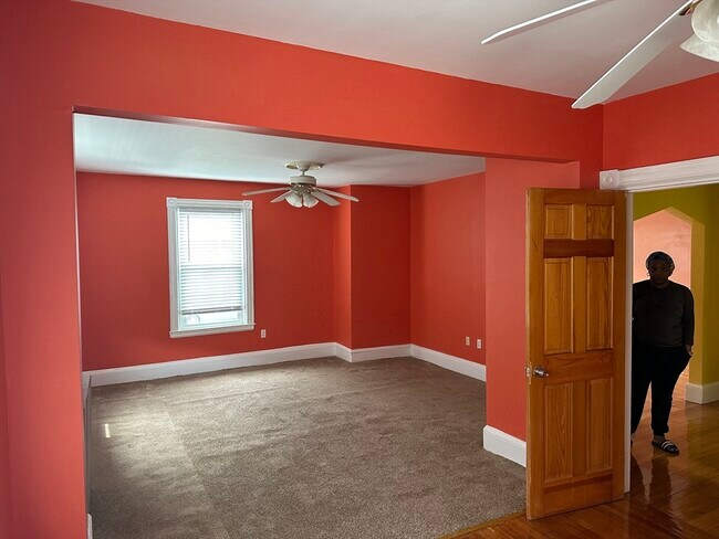 Building Photo - 4 Intervale St