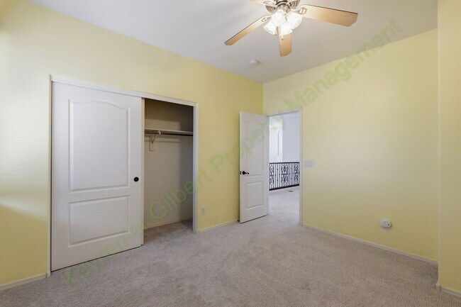 Building Photo - 3829 E Packard Dr