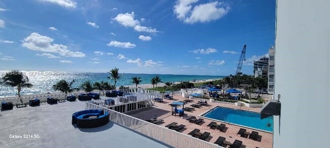 Building Photo - 5401 Collins Ave