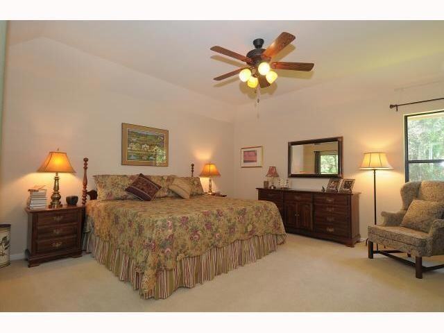 Building Photo - 11810 Rain Forest Cove