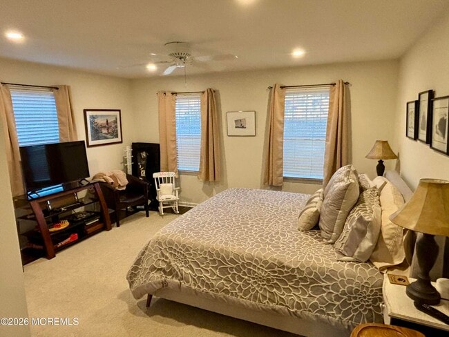 Building Photo - 9 Bay Point Harbour