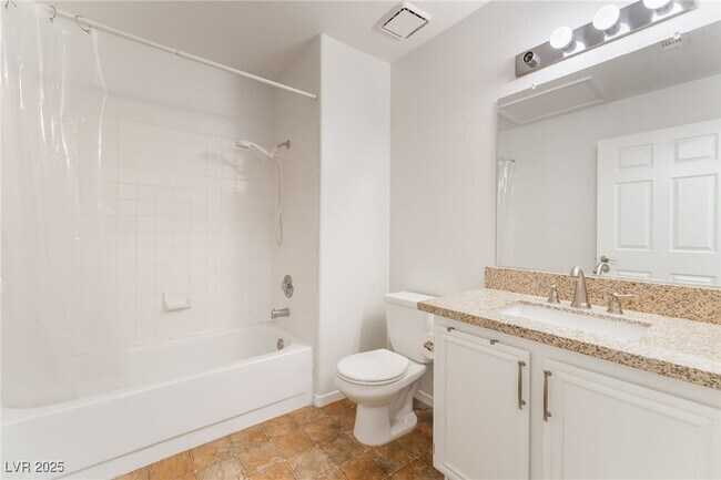 Building Photo - 1851 Hillpointe Rd