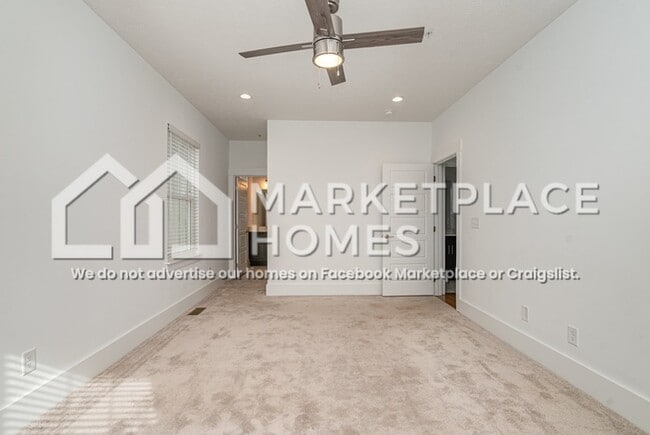 Building Photo - 190 Briar Rd