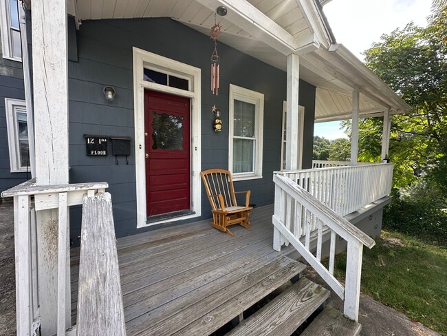 Building Photo - 12 Rockwood Ave