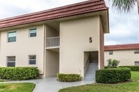 Building Photo - 5 Vista Palm Ln