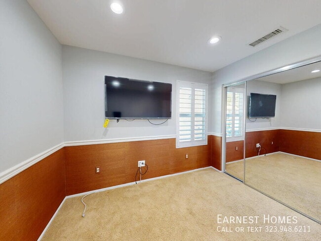 Building Photo - 19320 Carranza Ln