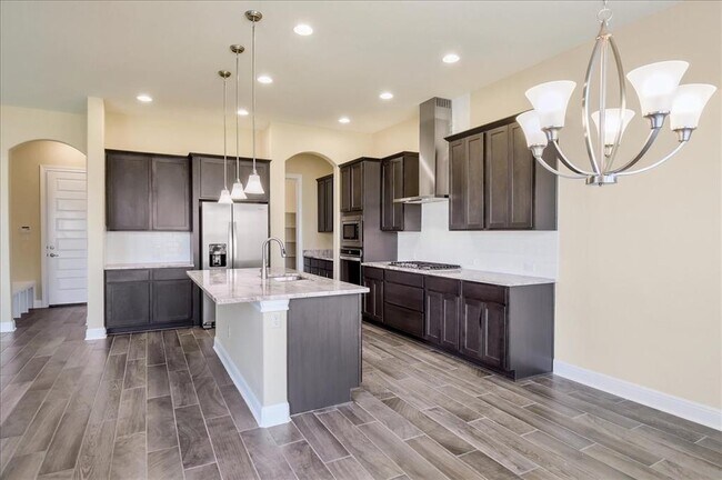 Building Photo - 3750 E Palm Valley Blvd