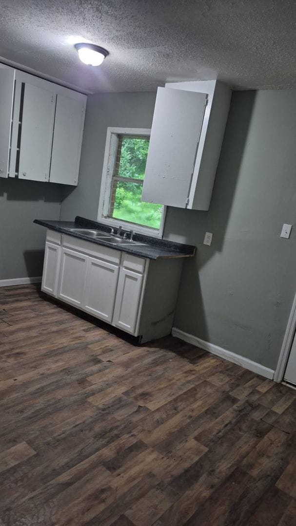 Building Photo - 311 W Thomas Ct