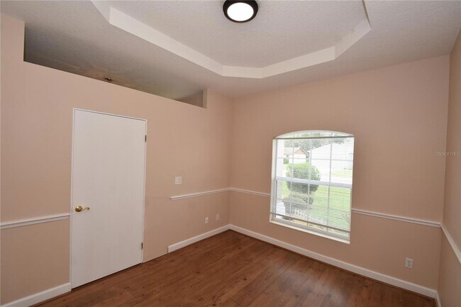 Building Photo - 33 Westridge Ln