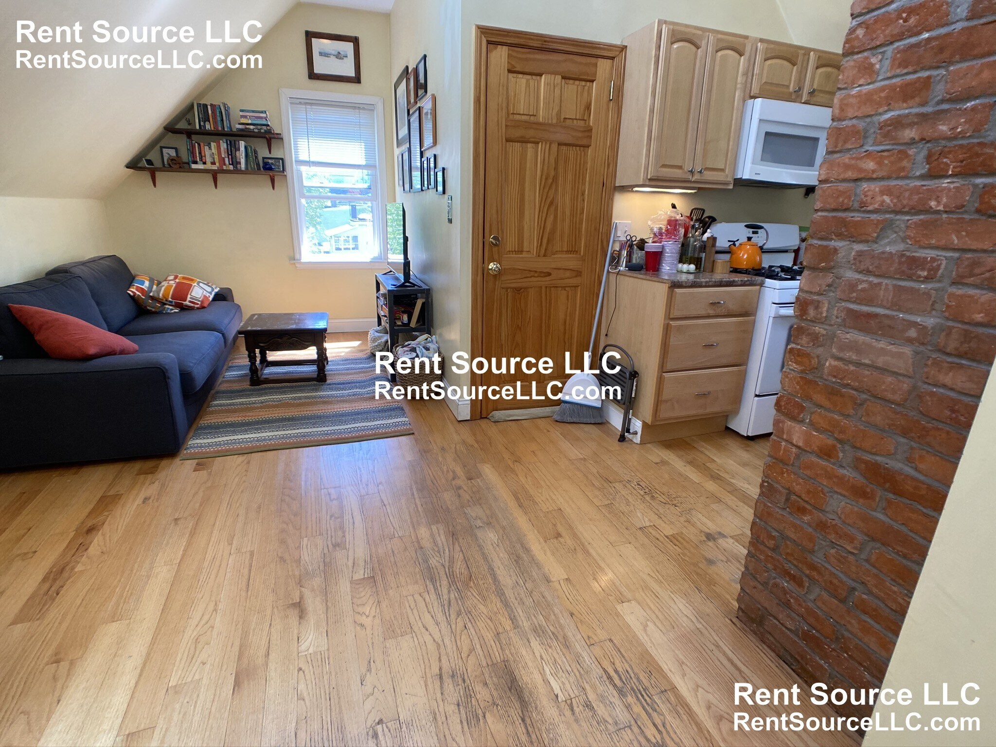 Building Photo - 20 Radcliffe Rd