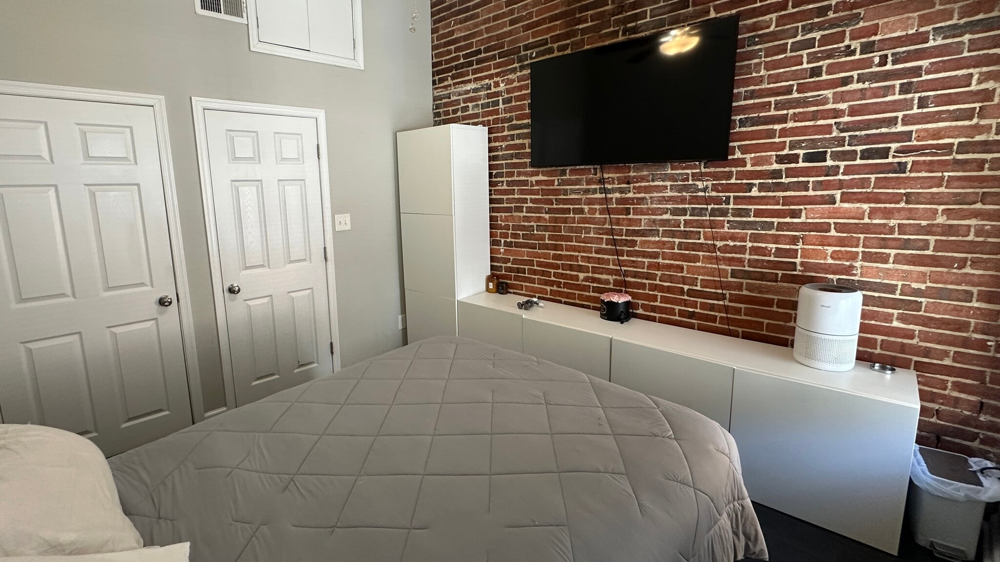 Building Photo - 1036 Patapsco St