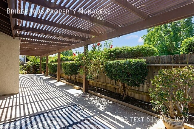 Building Photo - 5653 Tumbleweed Way