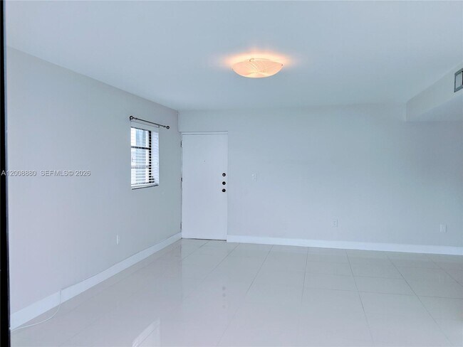 Building Photo - 1617 Jefferson Ave