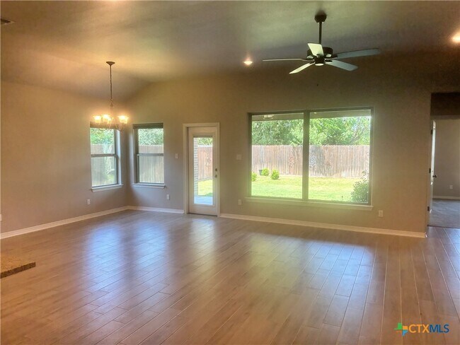Building Photo - 3316 Braford Dr