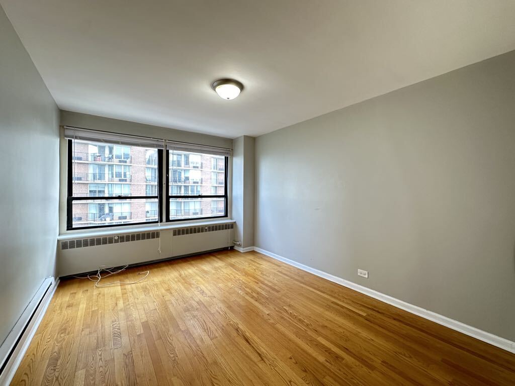 Building Photo - 4180 N Marine Dr