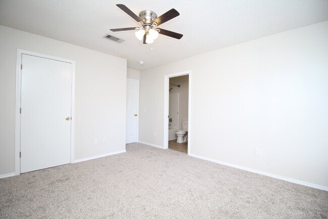 Building Photo - Southwest Pensacola Living at Its Best — 3BR Patio Home in Bay Pine Villas with Open Concept Feel...