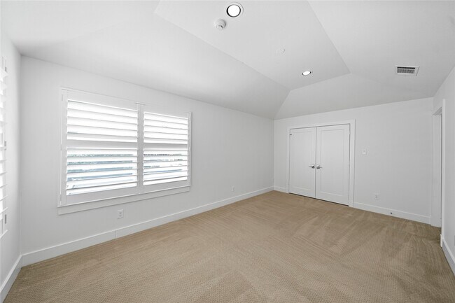 Building Photo - 13419 Preston Cliff Ct