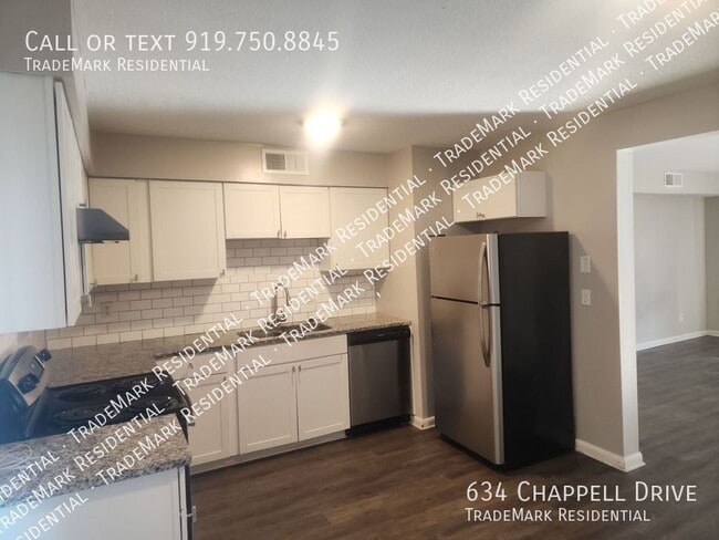 Building Photo - 634 Chappell Dr