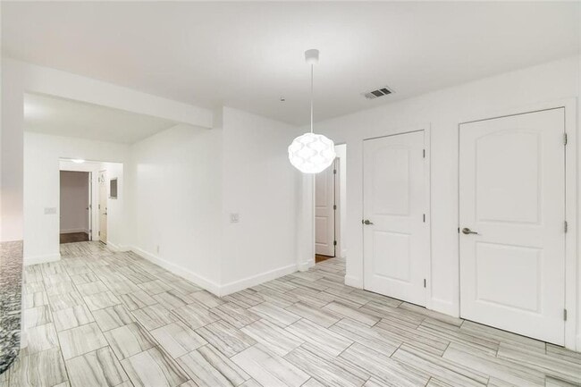 Building Photo - 4813 Blueberry Trail