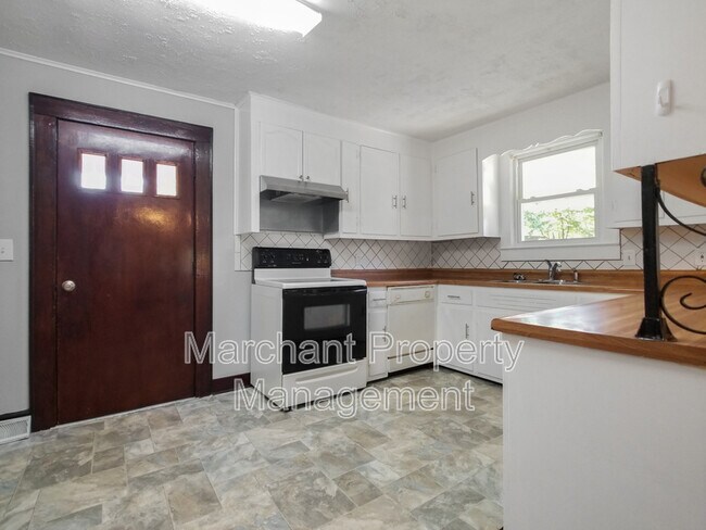 Building Photo - 311 Mc Dowell St