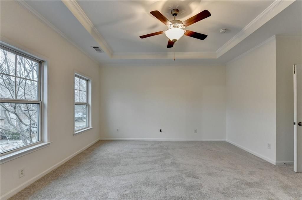 Building Photo - 979 Parkside Wood Ct