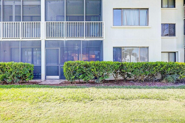 Building Photo - 2400 S Ocean Dr