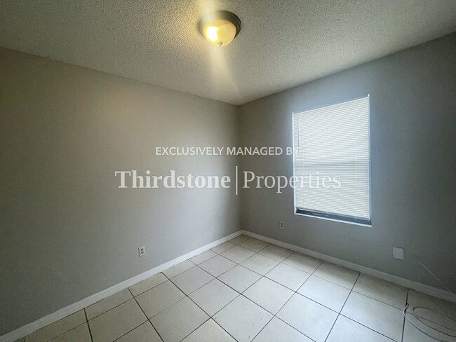 Building Photo - 5143 Indian Lakes Ct