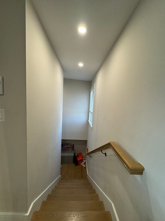 Building Photo - 12 Reedsdale St