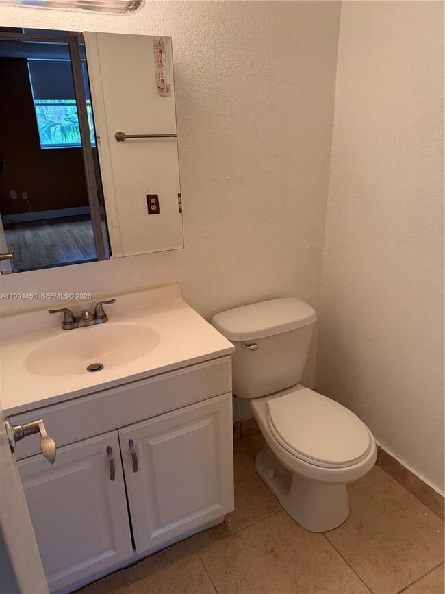 Building Photo - 1805 Sans Souci Blvd