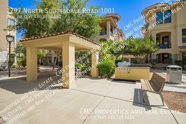Building Photo - 7297 N Scottsdale Rd
