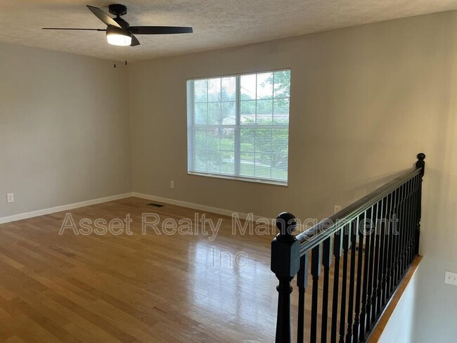 Building Photo - 608 Augustan Ln