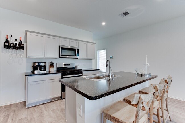 Building Photo - 5339 Tuscany Hills Ln