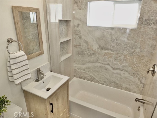 Building Photo - 2616 N Lime Ave